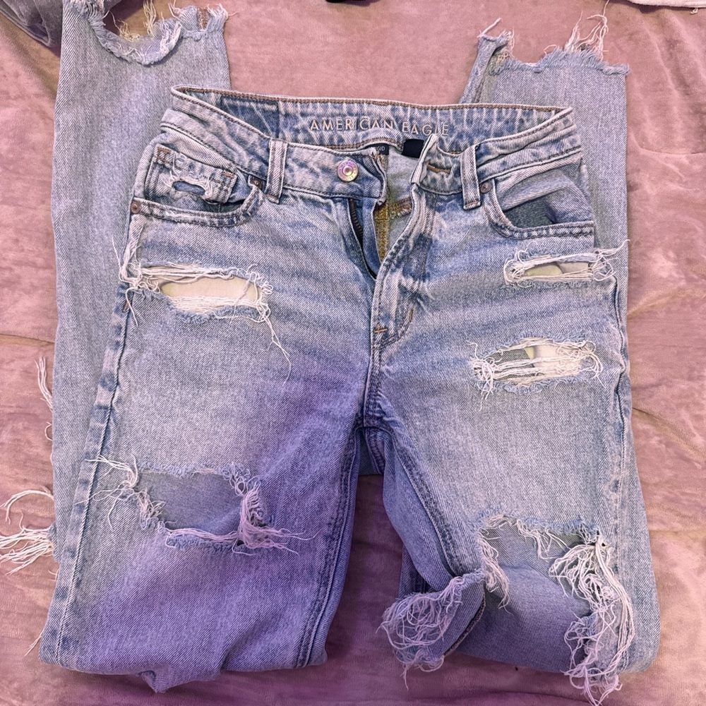 American Eagle Outfitters Women's Distressed Light Blue Boyfriend Jeans